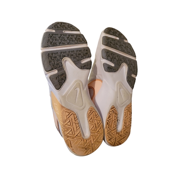 Nike legend essentials 2 - Picture 4 of 4